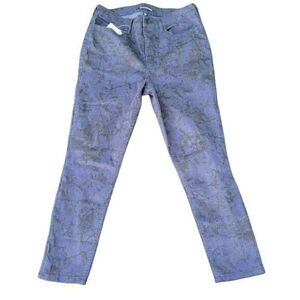 Women's Calvin Klein Reptile Print Jeans. 32. Purple/Gray. FLAWED